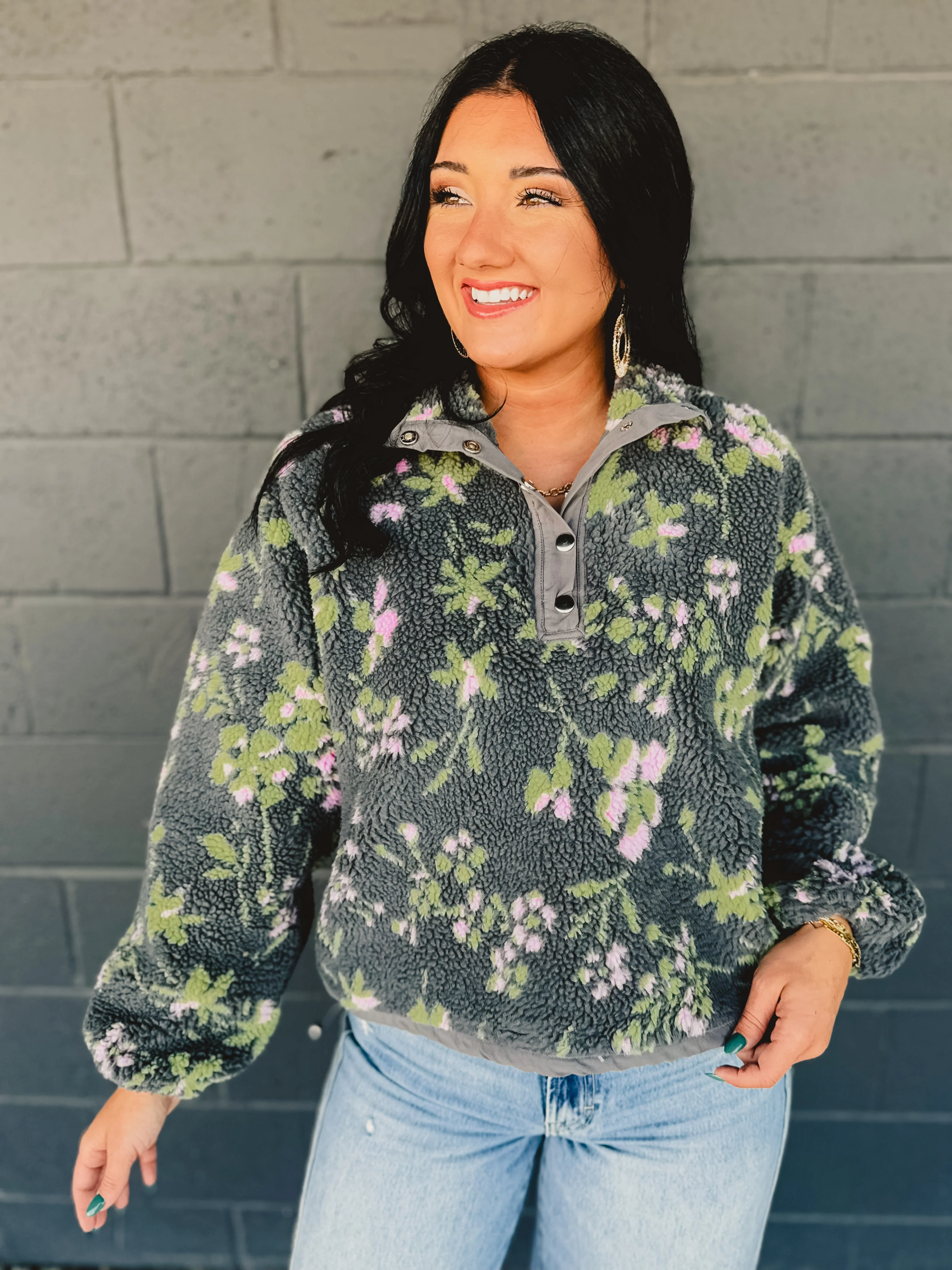 Sherpa Snap Button Pullover - Grey